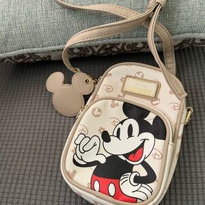 Mouse Cream Crossbody Bag